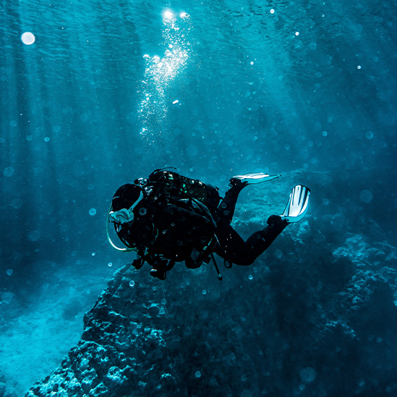 cenote-dos-ojos-buceo